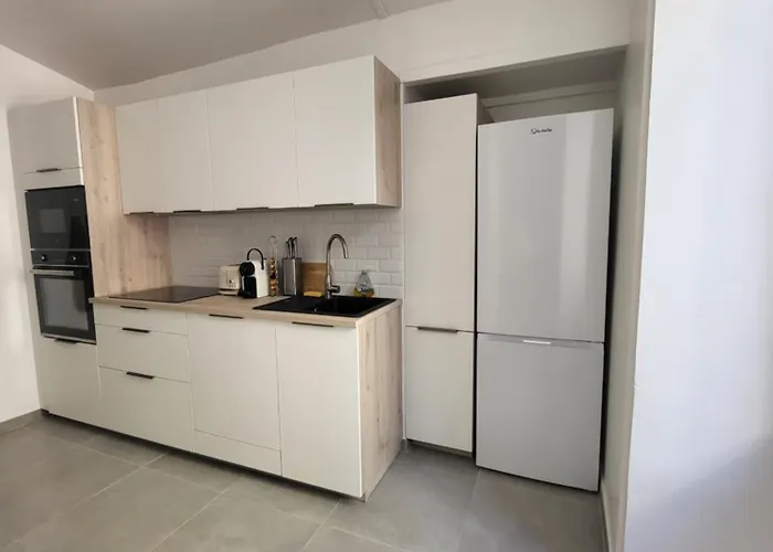 Cosy & Charm Centre アジャクシオ